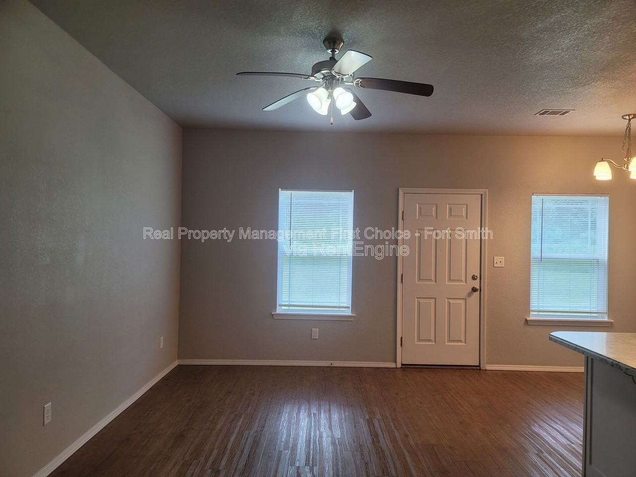 2100 Ingalls Ln #C - Photo 3 of 19