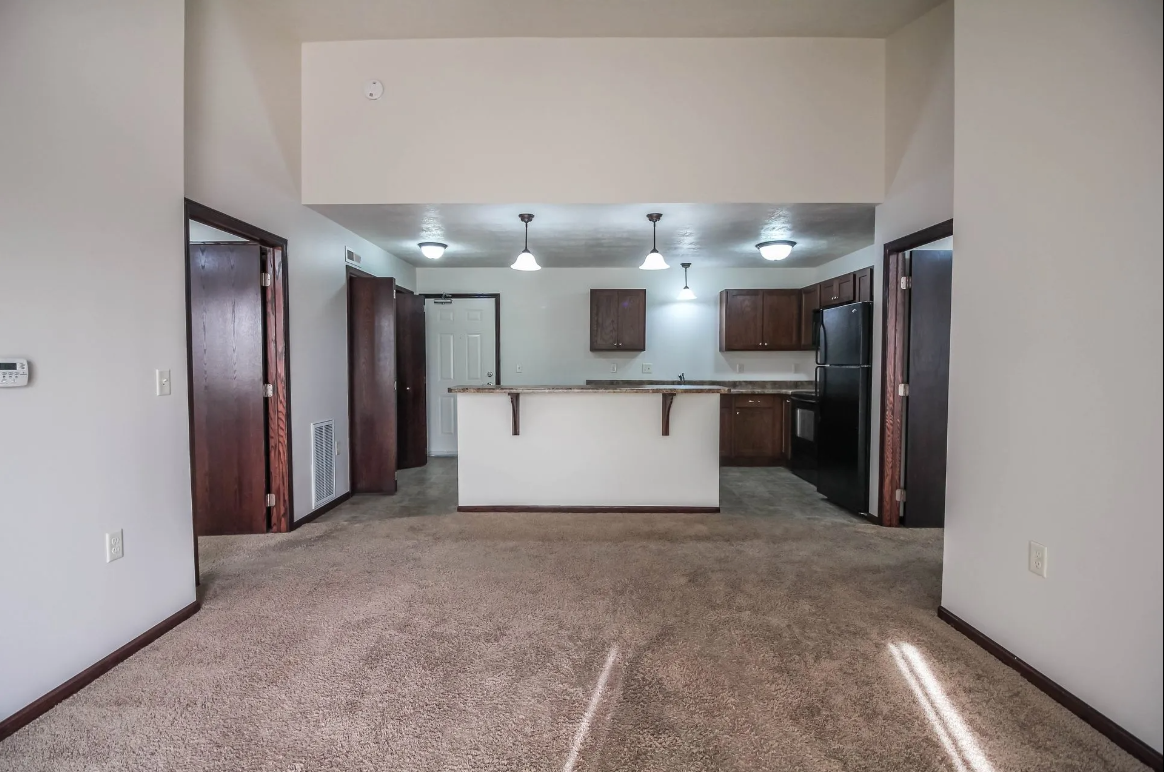 113 S Mable Ave #212 - Photo 2 of 27