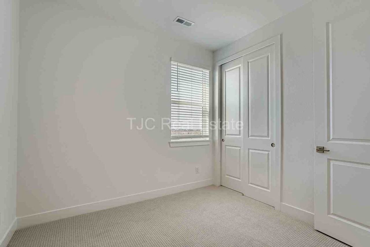 20568 E 63rd Ave - Photo 7 of 11