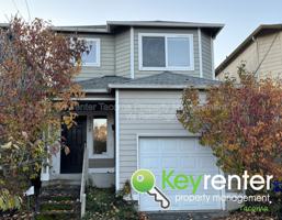 featured image of 628 N Steele St