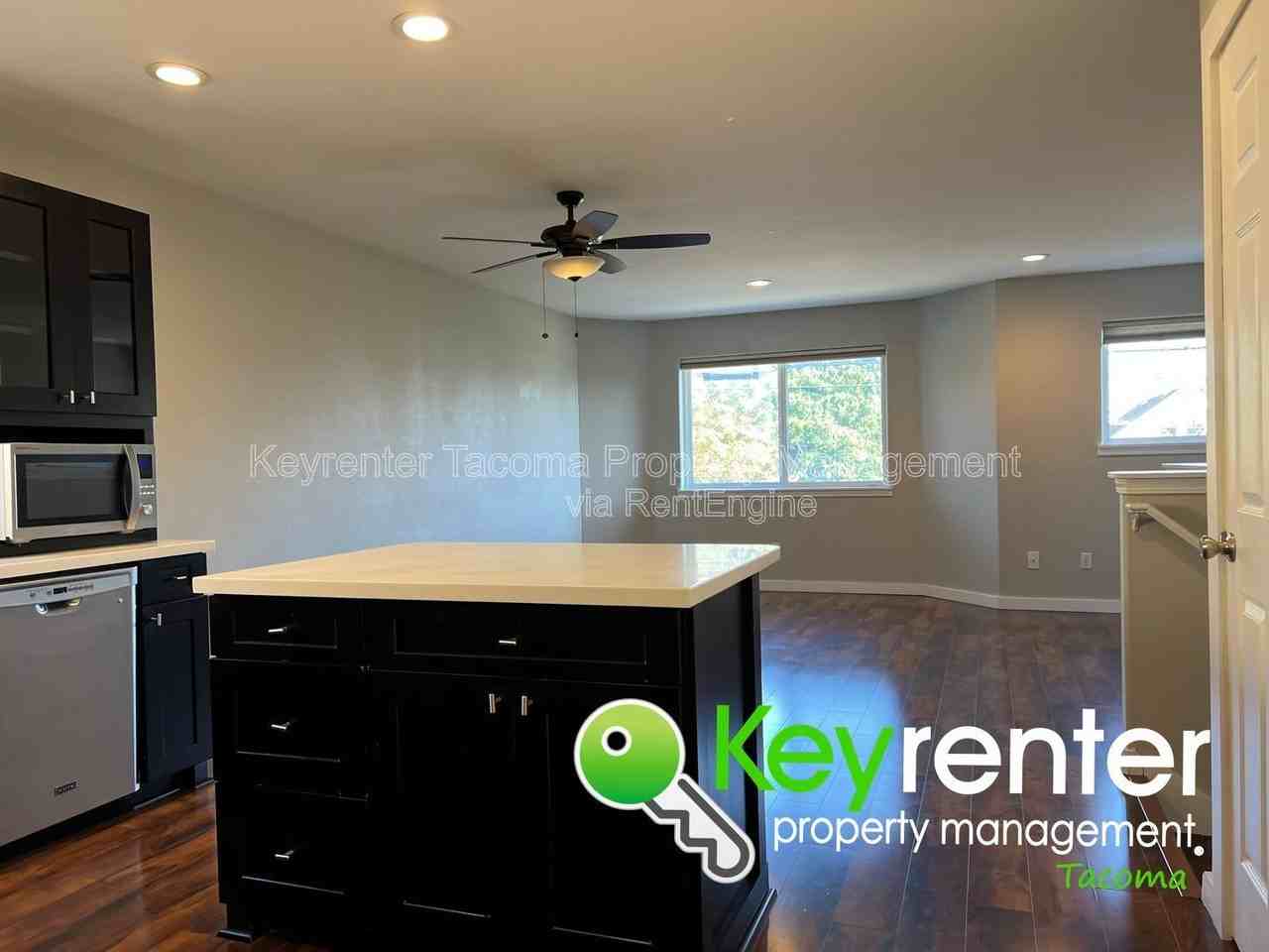 628 N Steele St - Photo 5 of 29