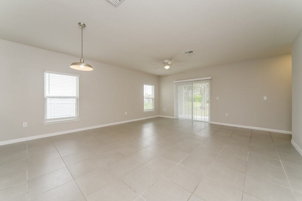 1851 Superior Ct - Photo 5 of 16
