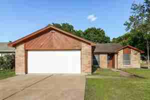featured image of 10111 King Ranch Ln
