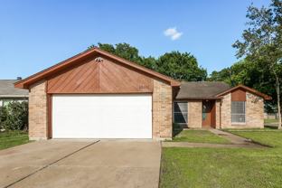 10111 King Ranch Ln - Photo 1 of 1