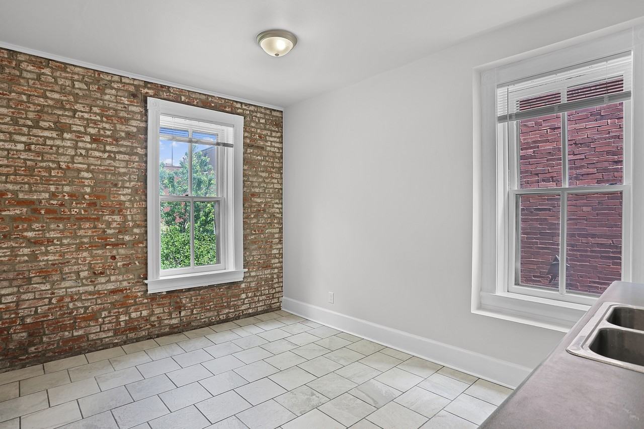 2309 Shenandoah Ave #A - Photo 7 of 13