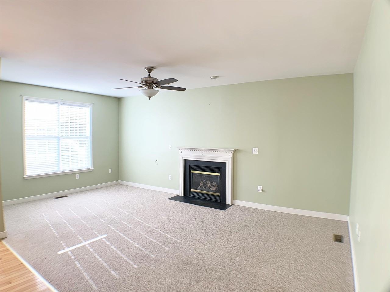 13047 Tadmore Ct - Photo 2 of 27