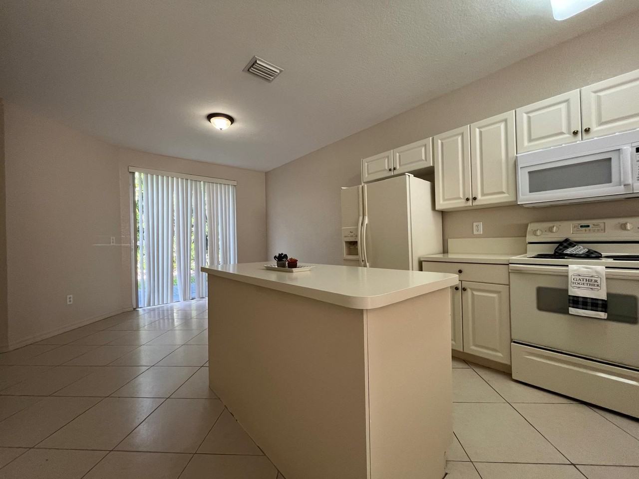 1932 Alamanda Way #655 - Photo 7 of 26