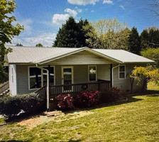 featured image of 18 Grove Hills Dr