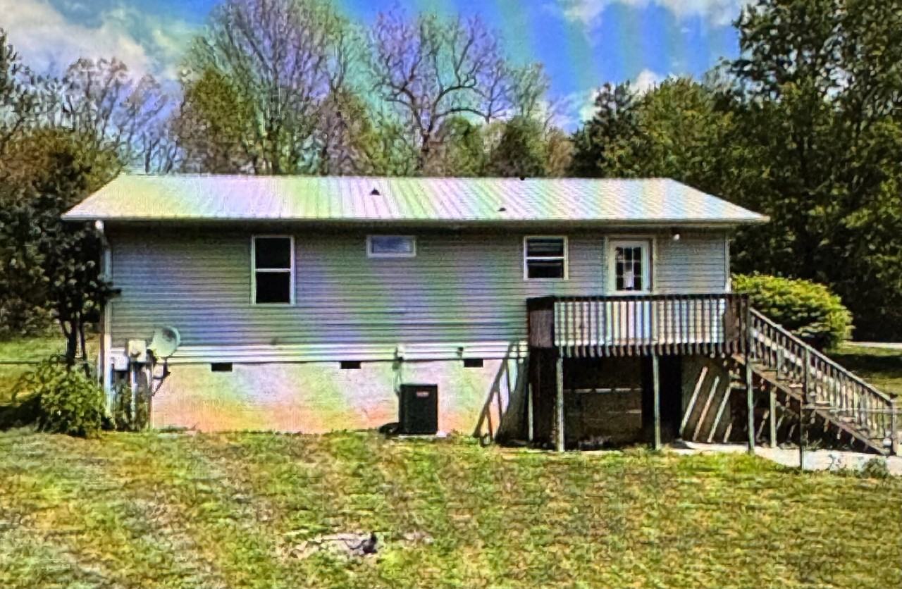 18 Grove Hills Dr - Photo 4 of 7