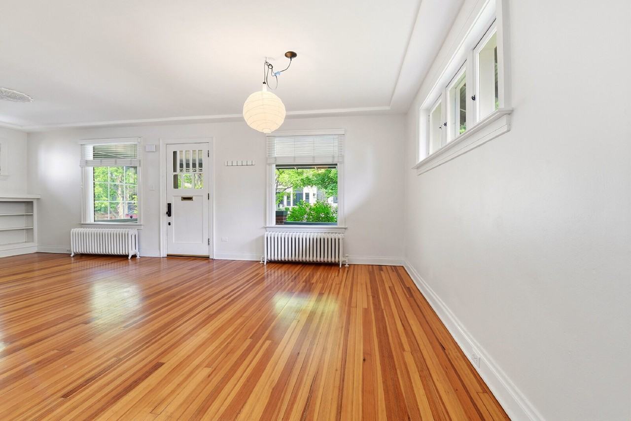 975 S Vine St - Photo 6 of 50