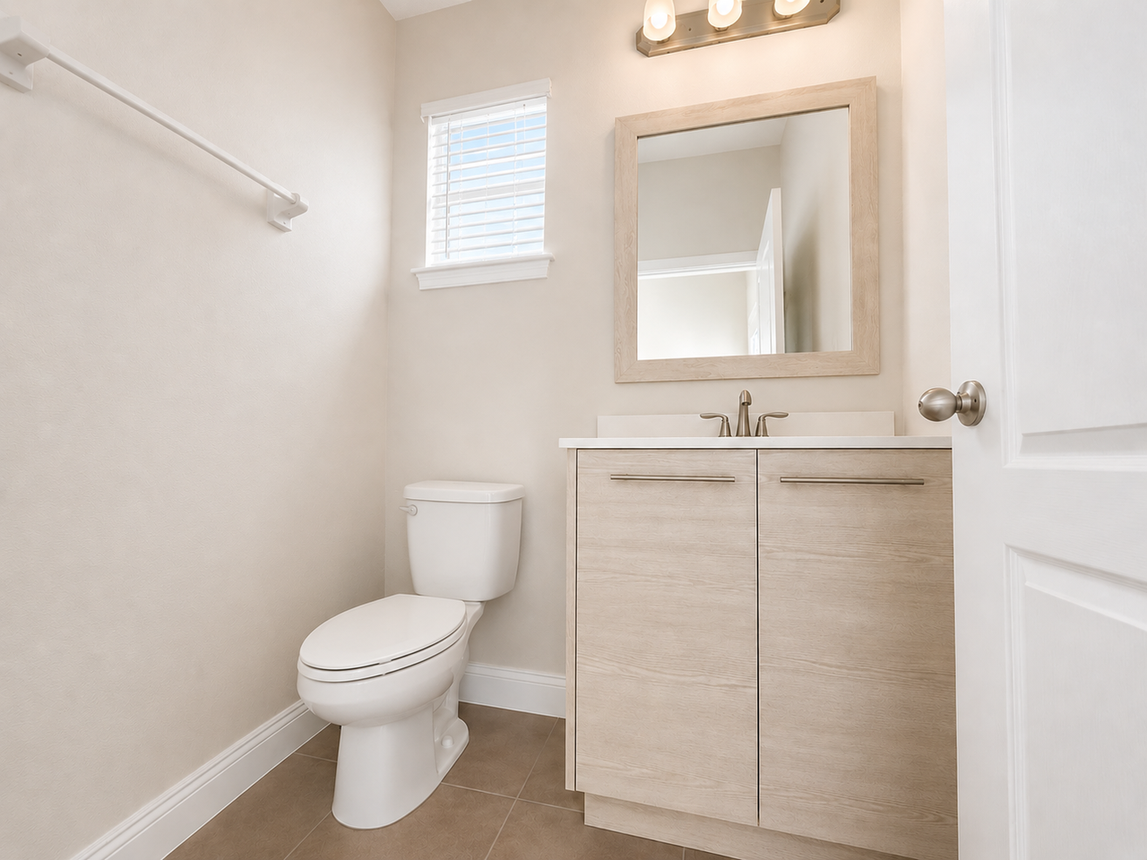 160 Angela'S Ave - Photo 6 of 18