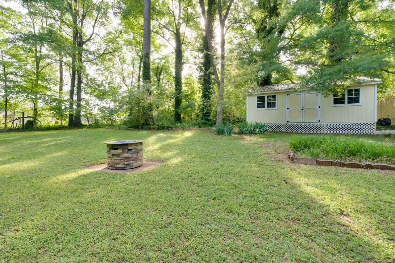 2026 Jefferson Dr - Photo 7 of 34