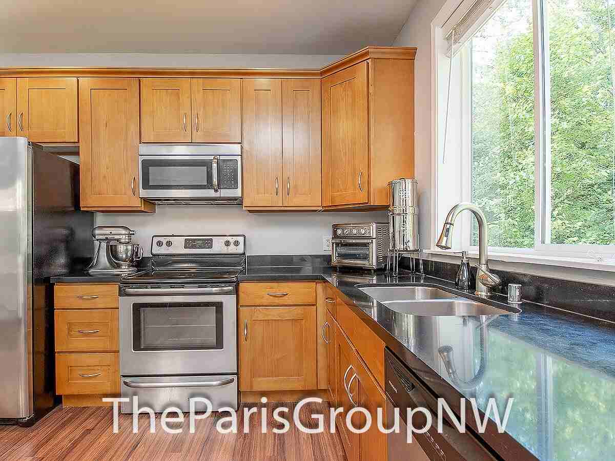 18307 121st Pl Se - Photo 5 of 27
