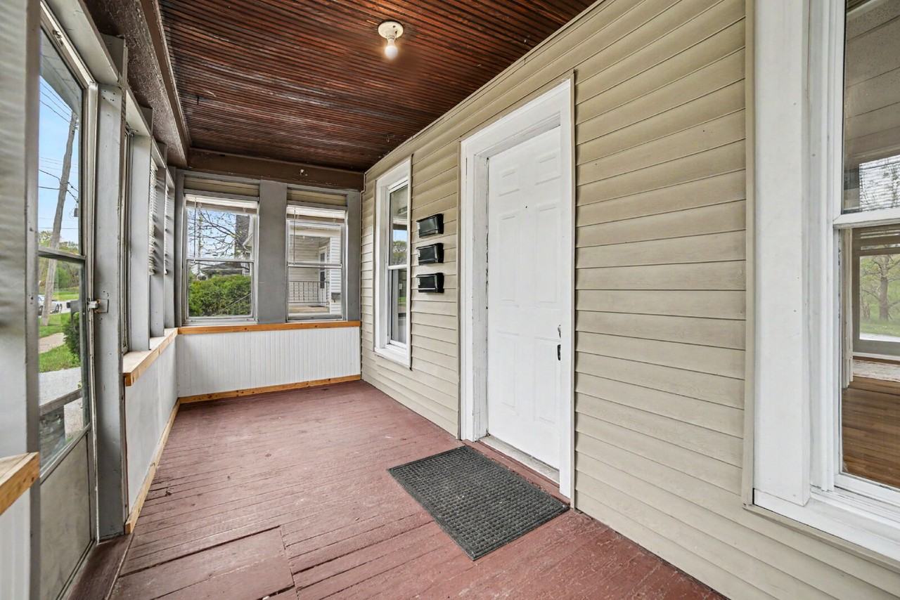 2634 N Michigan Ave - Photo 7 of 19