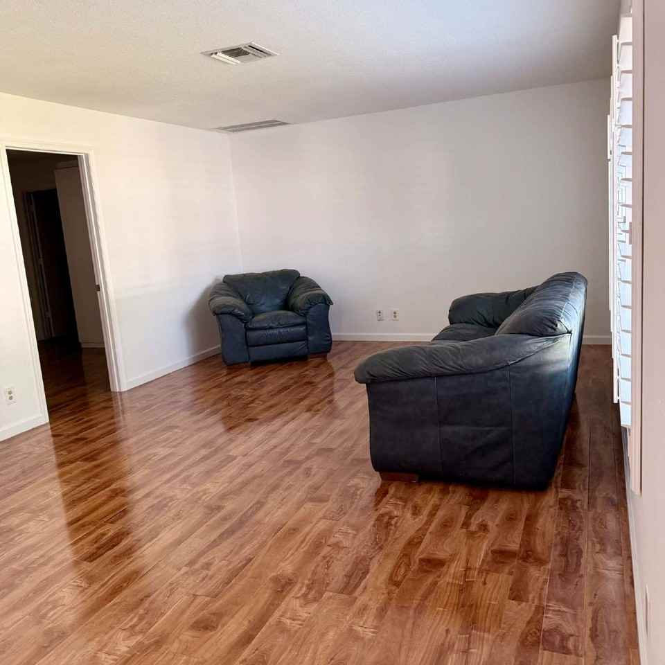 147 Sunflower Cir - Photo 5 of 42