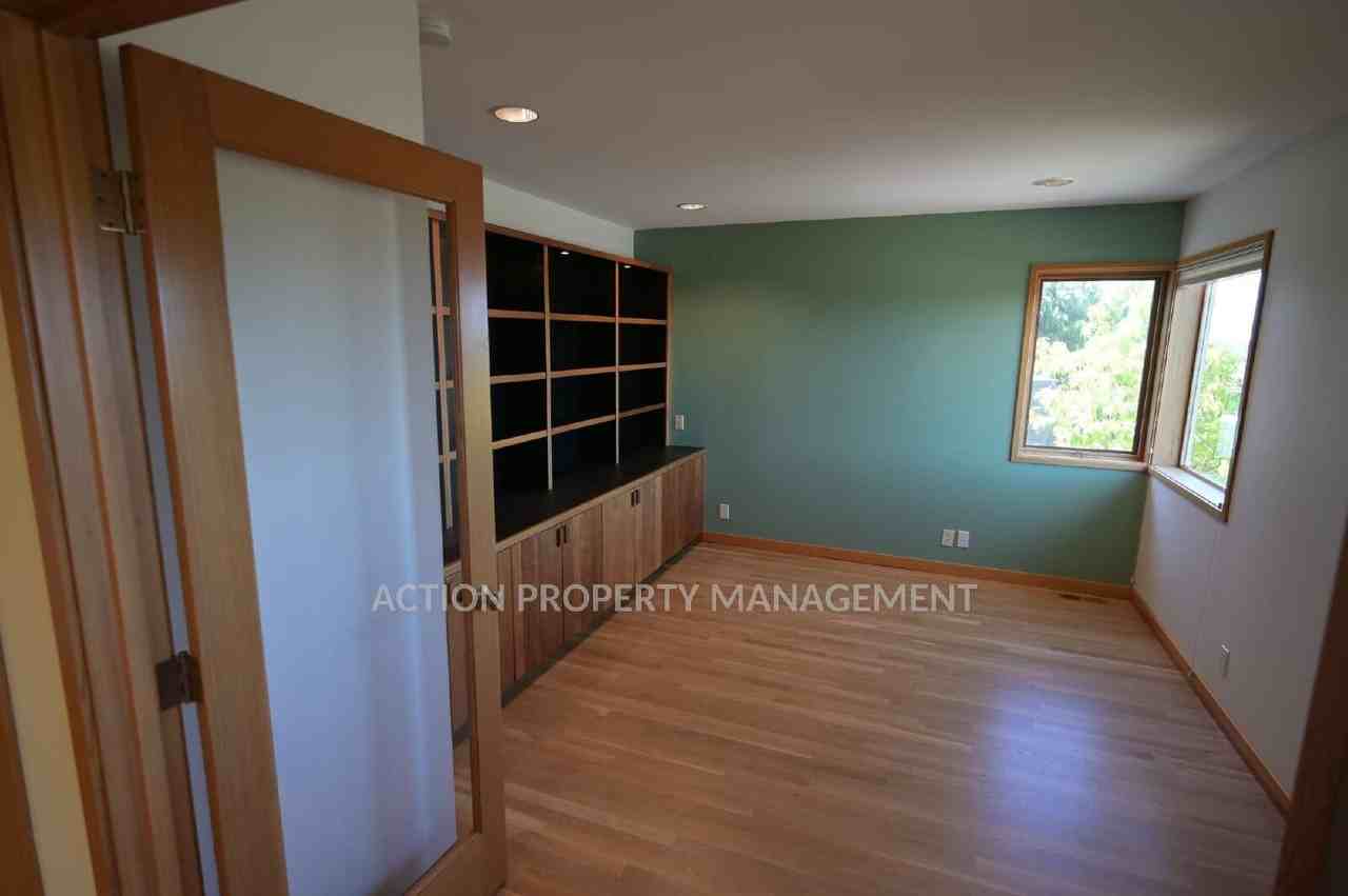 23 Karie Ct - Photo 6 of 50