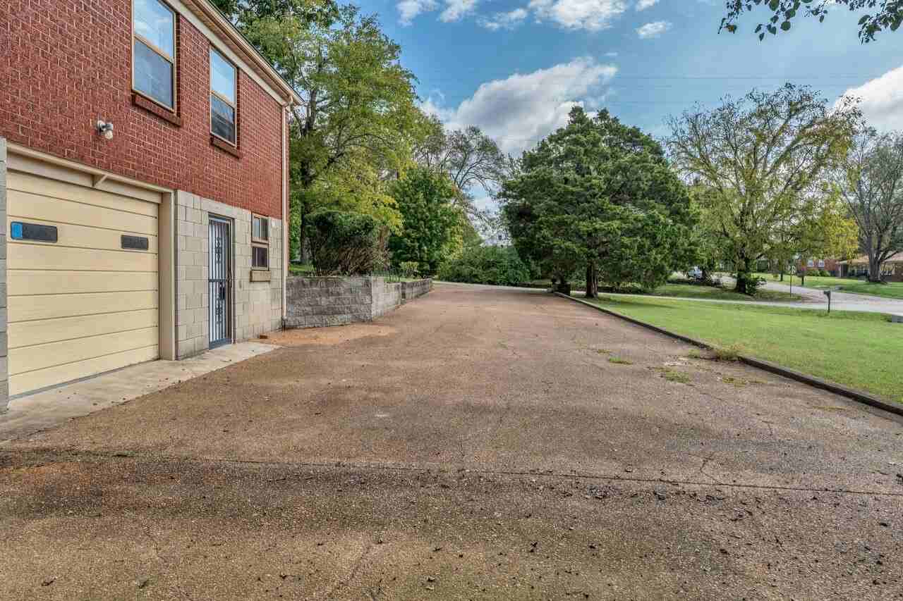 314 Woodberry Dr - Photo 4 of 27