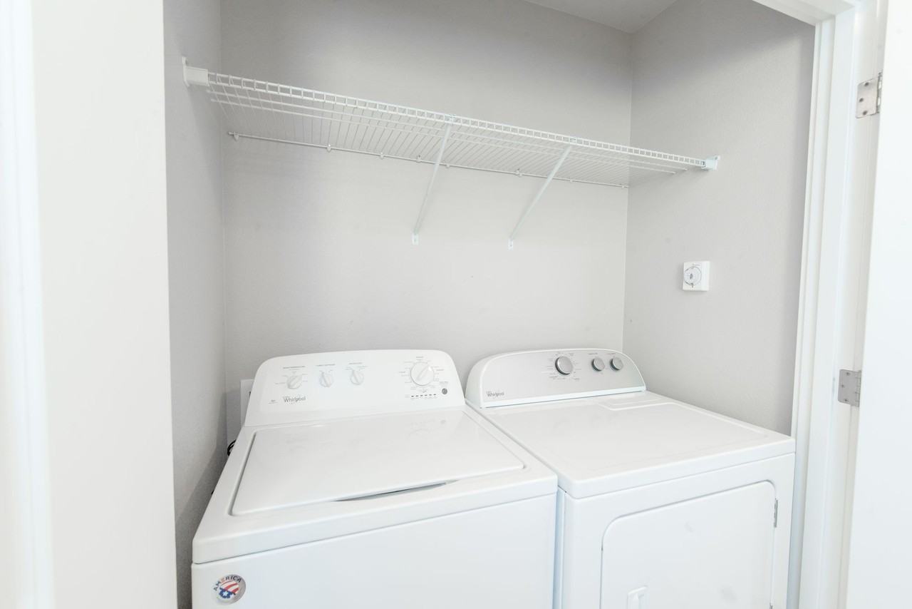 Wynstone Townhomes - Photo 7 of 9