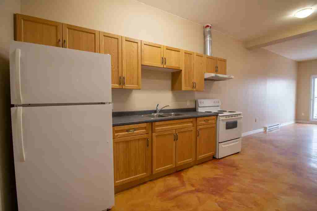 108 St. Paul Street - Photo 4 of 10