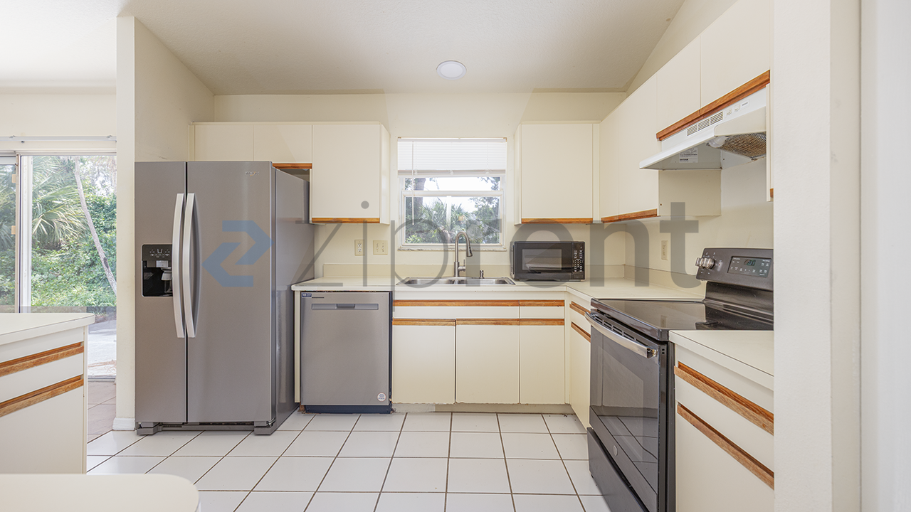 6385 Wien Ln - Photo 6 of 17