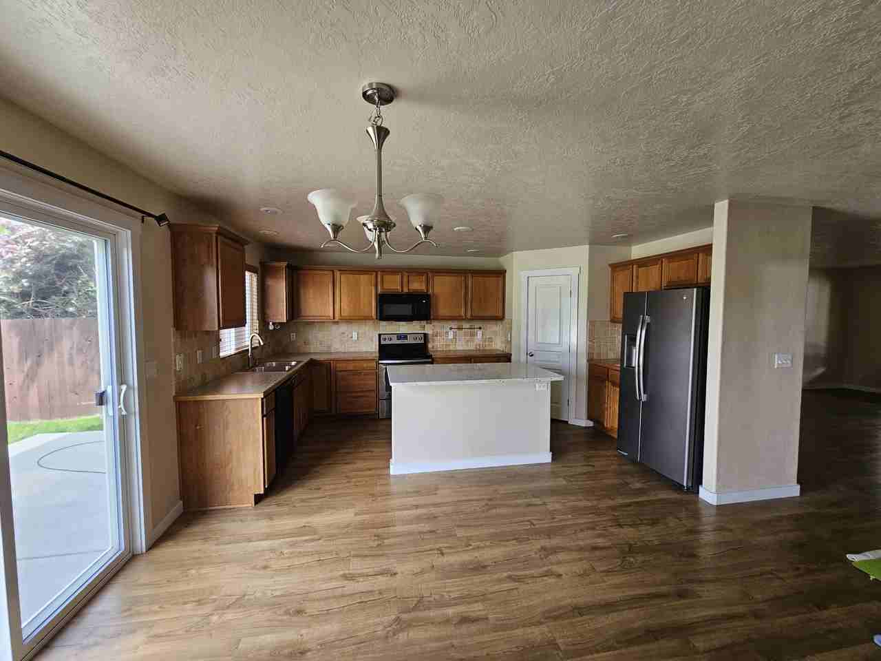 9962 W Bronze St #NA - Photo 3 of 7