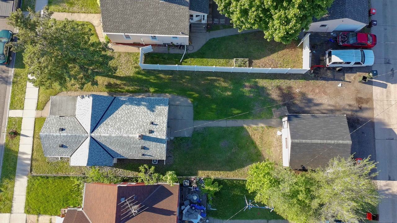 447 5th Ave S #NA - Photo 6 of 20