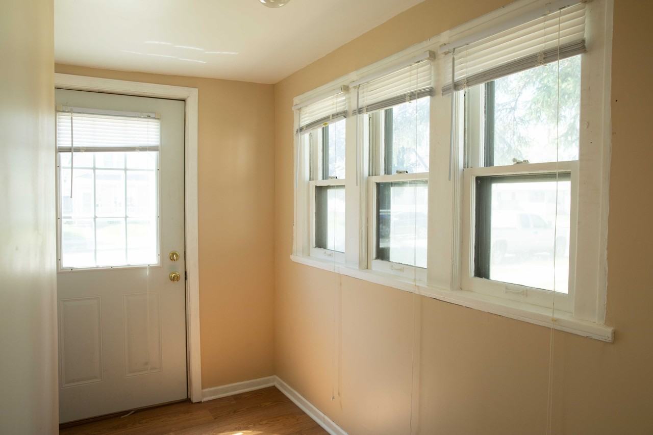 447 5th Ave S #NA - Photo 7 of 20