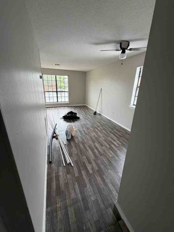 120 Hummingbird Ln #C - Photo 2 of 8