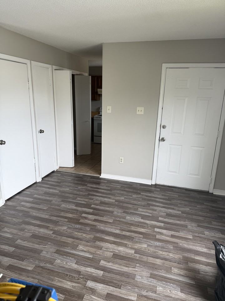 120 Hummingbird Ln #C - Photo 5 of 8