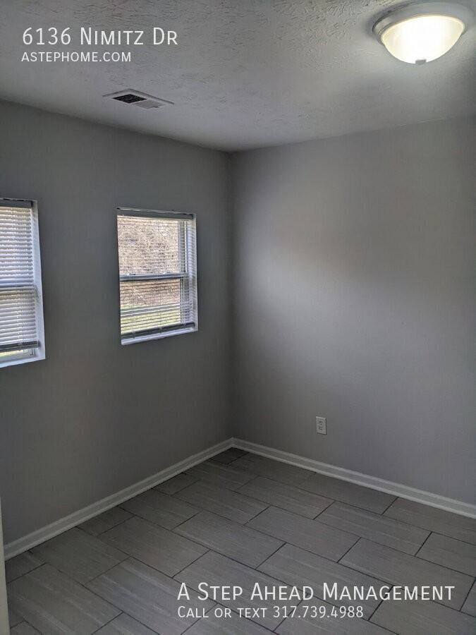 6136 Nimitz Dr - Photo 7 of 7