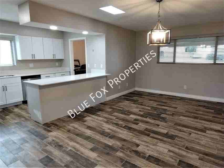 1933 S Palma Pl - Photo 5 of 29