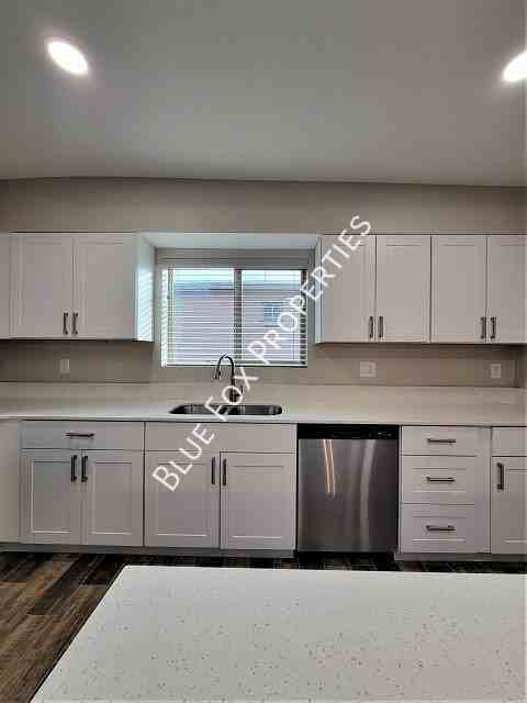 1933 S Palma Pl - Photo 6 of 29