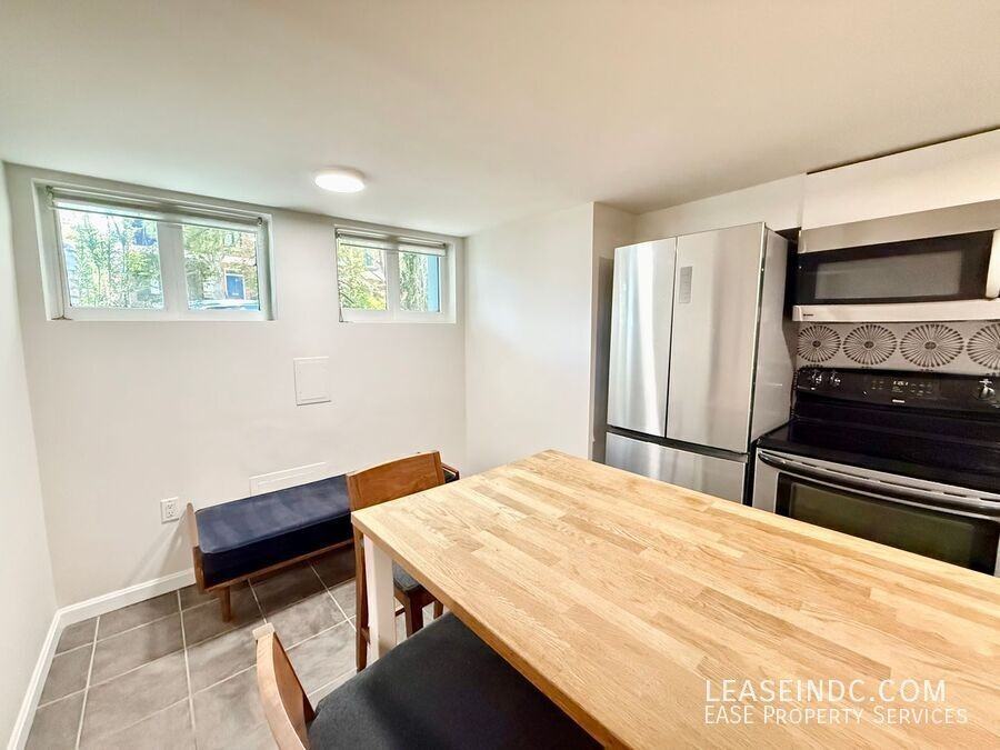 1850 3rd St Nw #B - Photo 5 of 15