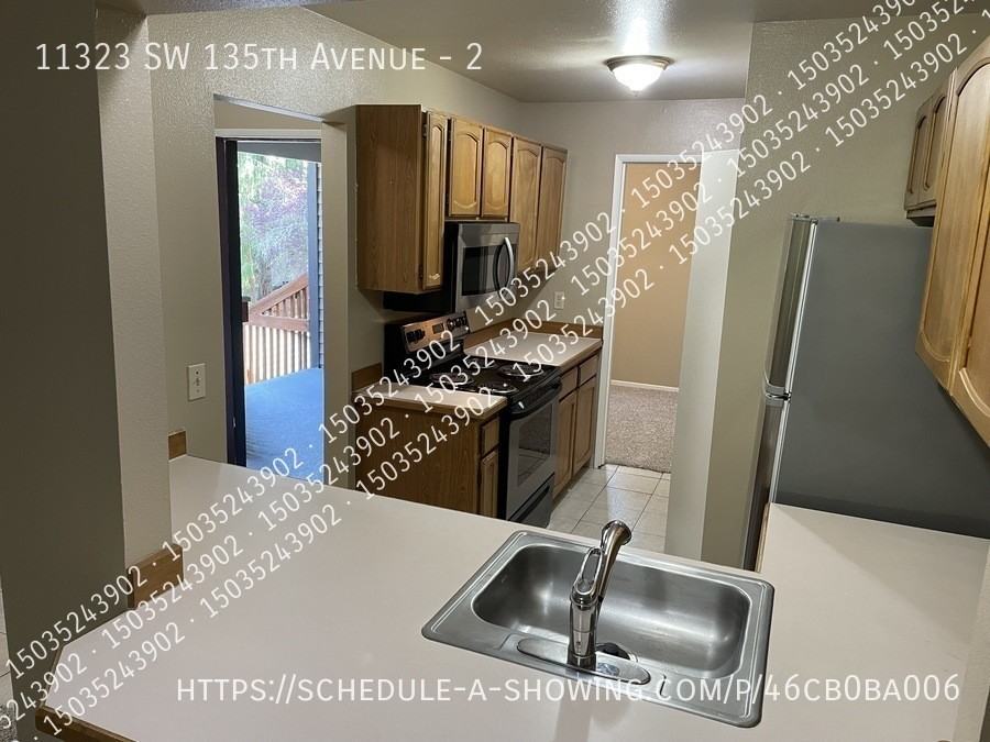 11323 Sw 135th Ave #2 - Photo 5 of 27