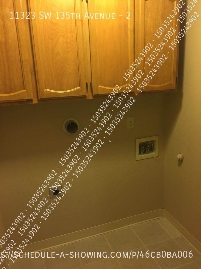 11323 Sw 135th Ave #2 - Photo 6 of 27