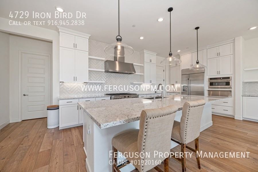 4729 Iron Bird Dr - Photo 5 of 44
