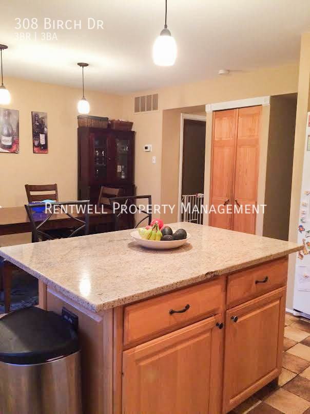 308 Birch Dr - Photo 5 of 25