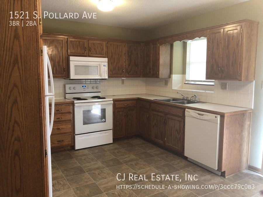 1521 S Pollard Ave - Photo 3 of 7