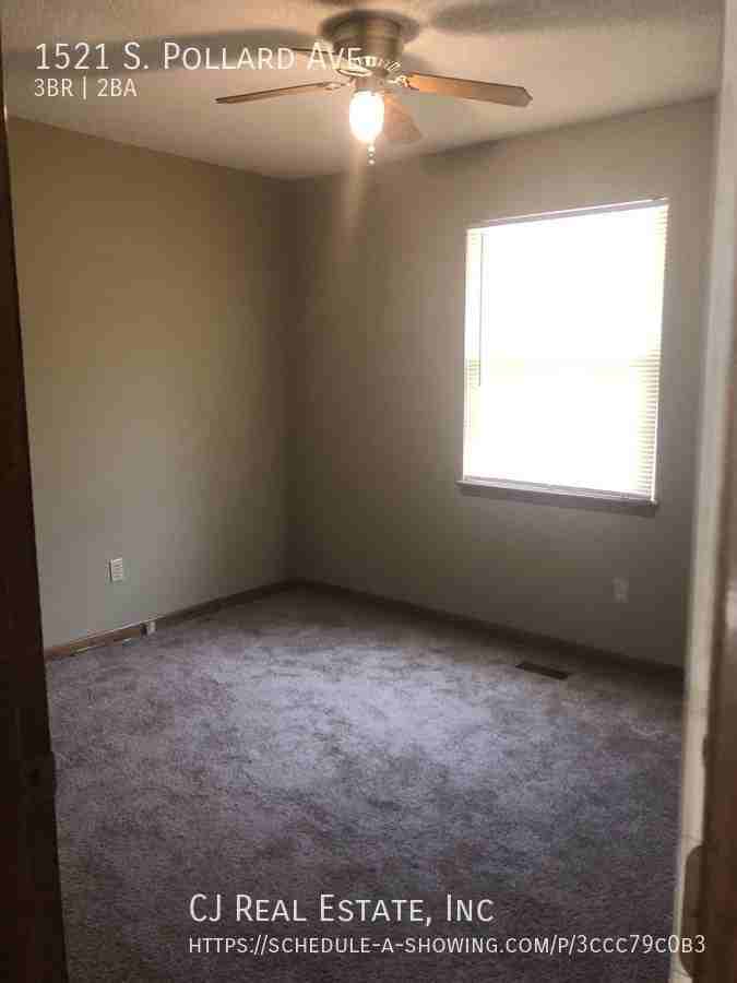 1521 S Pollard Ave - Photo 5 of 7