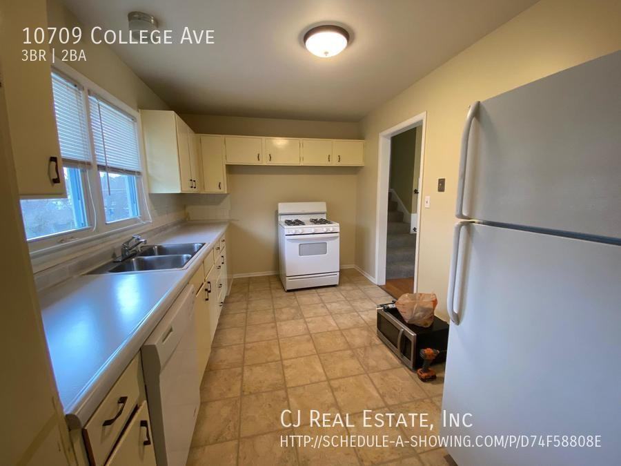 10709 College Ave - Photo 5 of 11