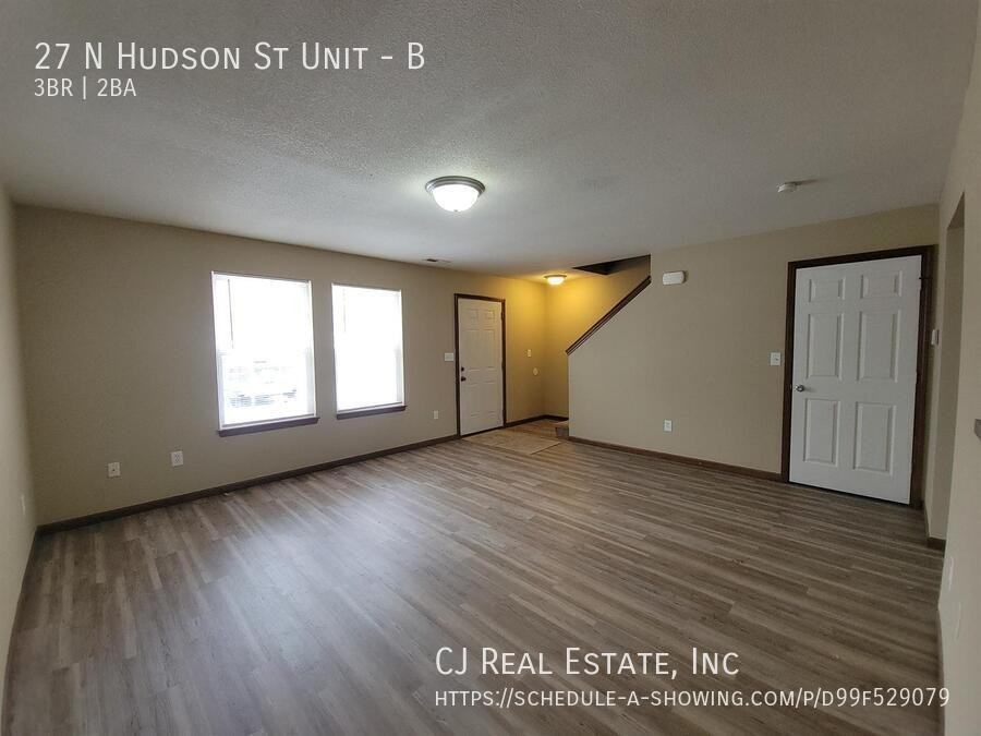 27 N Hudson St #B - Photo 3 of 11