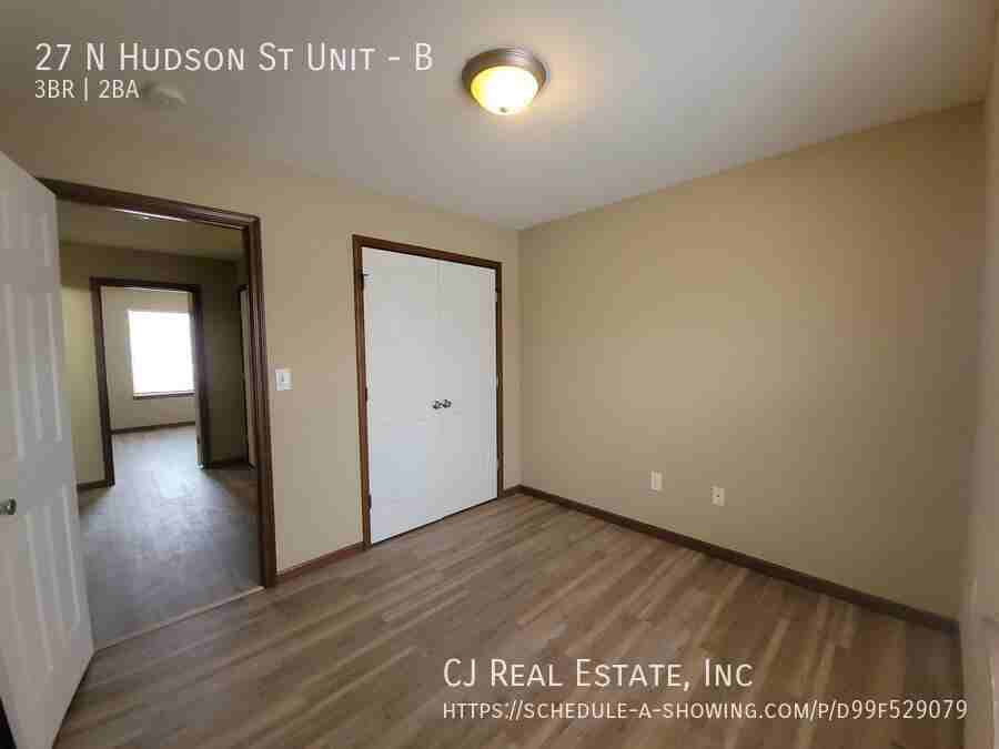 27 N Hudson St #B - Photo 7 of 11