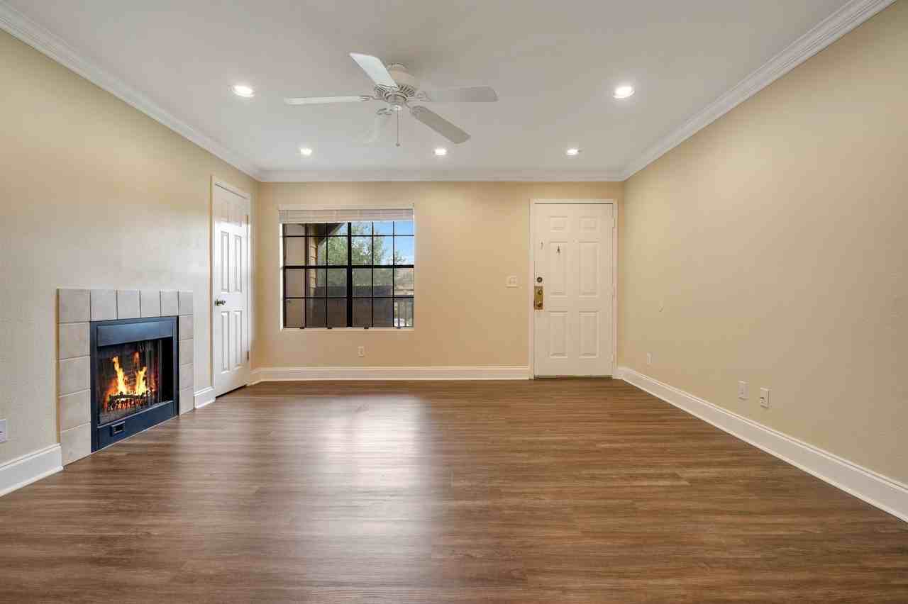370 Lake Tahoe Ct #202 - Photo 3 of 16