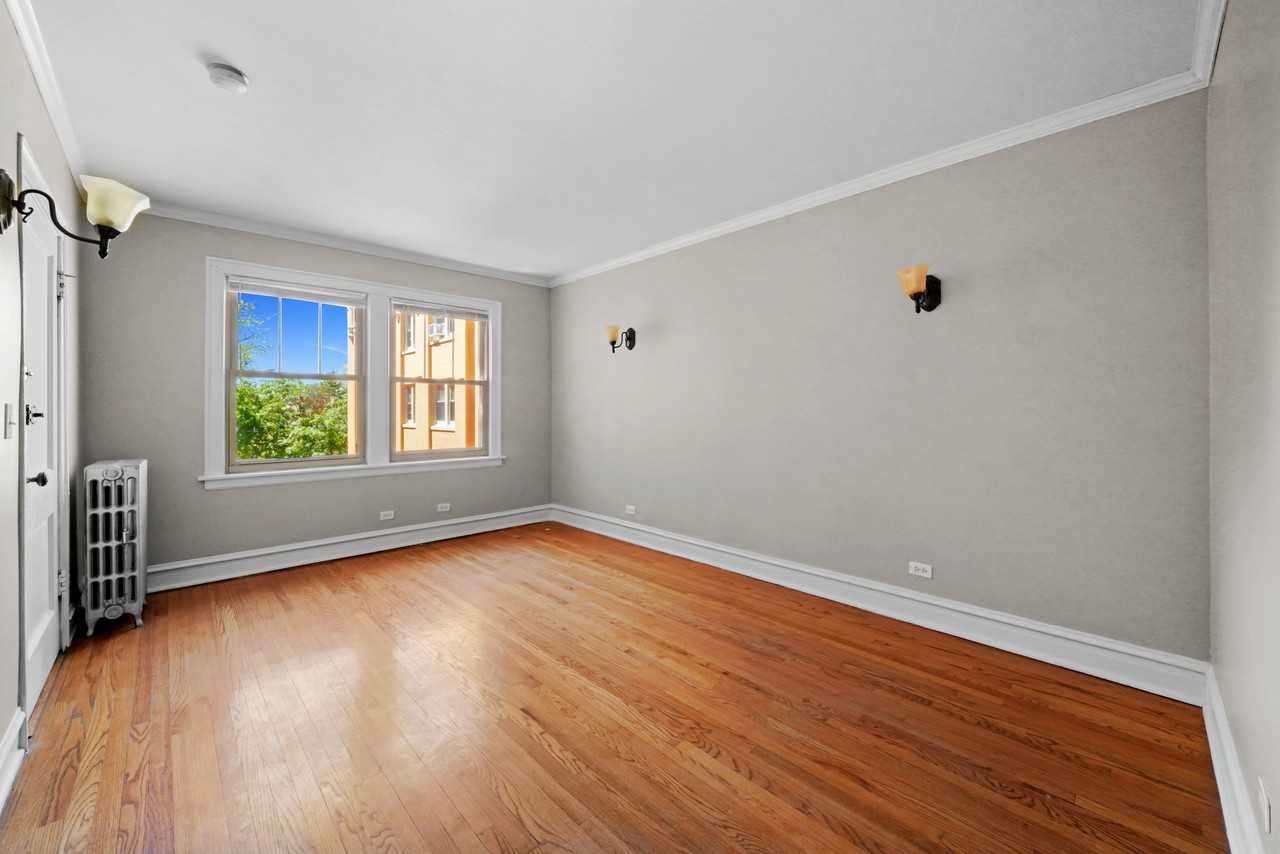 1929 Grove Ave #106 - Photo 2 of 19