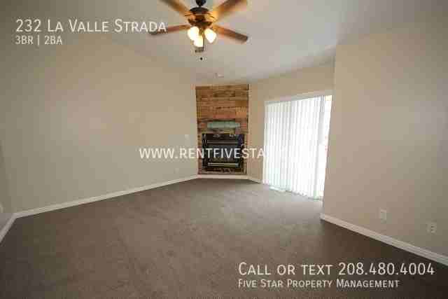 232 La Valle Strada - Photo 4 of 14