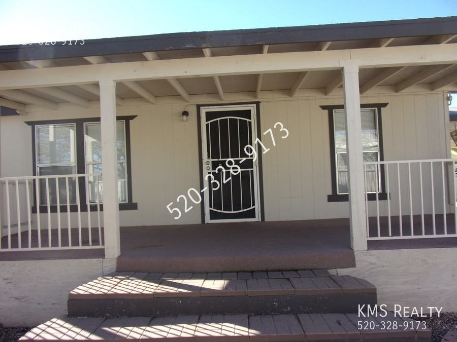 761 W Lightstar Cir - Photo 3 of 30