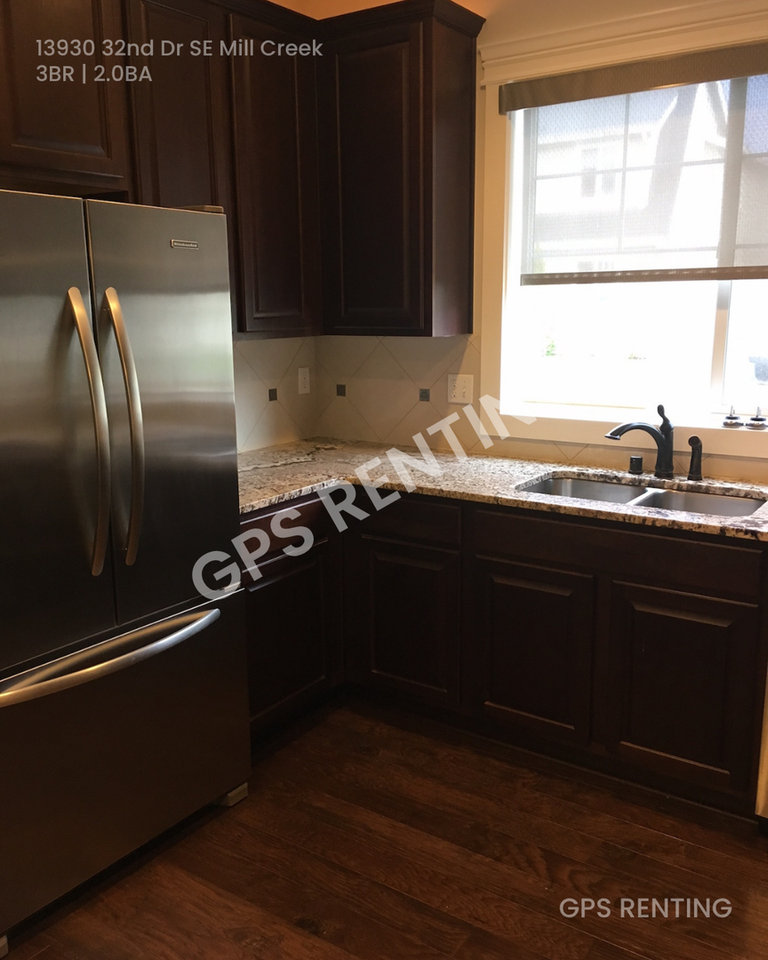 13930 32nd Dr Se - Photo 4 of 21