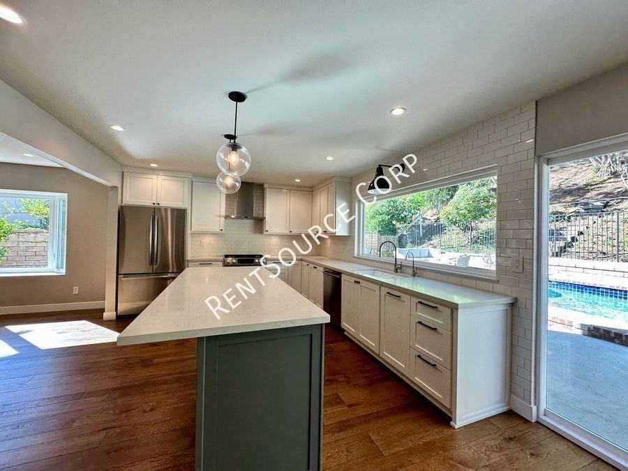 25463 Via Escovar - Photo 6 of 35