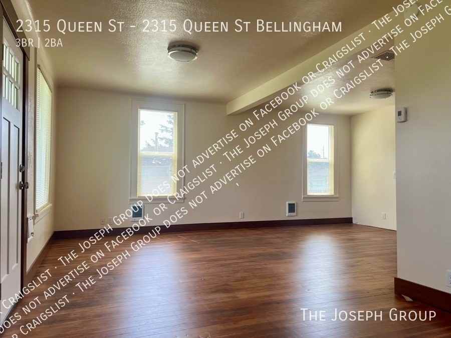 2315 Queen St - Photo 2 of 25