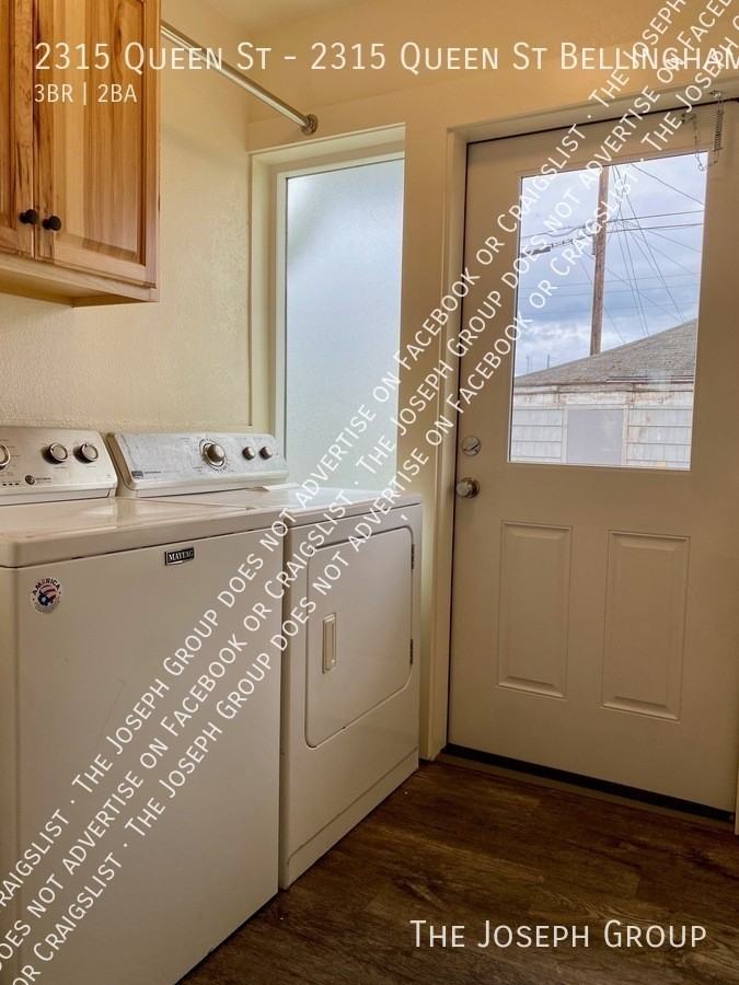 2315 Queen St - Photo 6 of 25